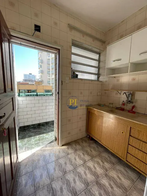 Foto 8 de Kitnet com 1 quarto à venda, 35m2 em Canto do Forte, Praia Grande - SP