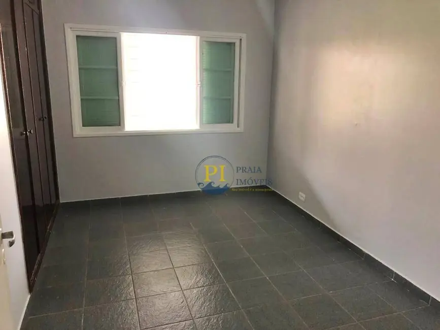 Foto 7 de Casa com 3 quartos à venda, 702m2 em Praia Grande - SP