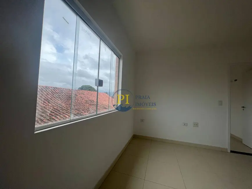 Foto 3 de Casa de Condomínio com 2 quartos à venda, 150m2 em Aviação, Praia Grande - SP