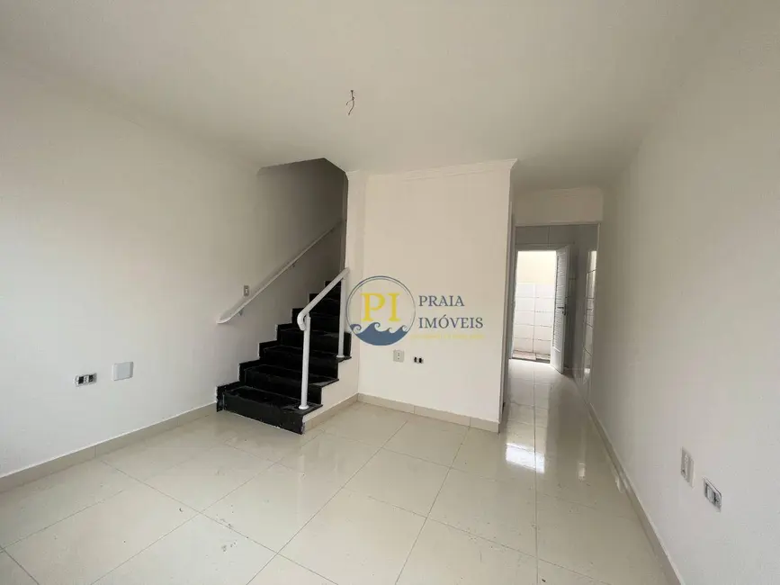 Foto 4 de Casa de Condomínio com 2 quartos à venda, 150m2 em Aviação, Praia Grande - SP