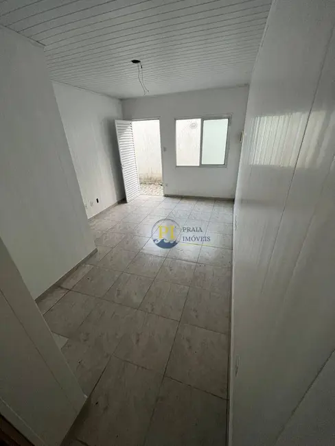 Casa de Condomínio com 2 quartos à venda, 100m2 em Praia Grande - SP - imagem 7 Foto 7 de Casa de Condomínio com 2 quartos à venda, 100m2 em Praia Grande - SP