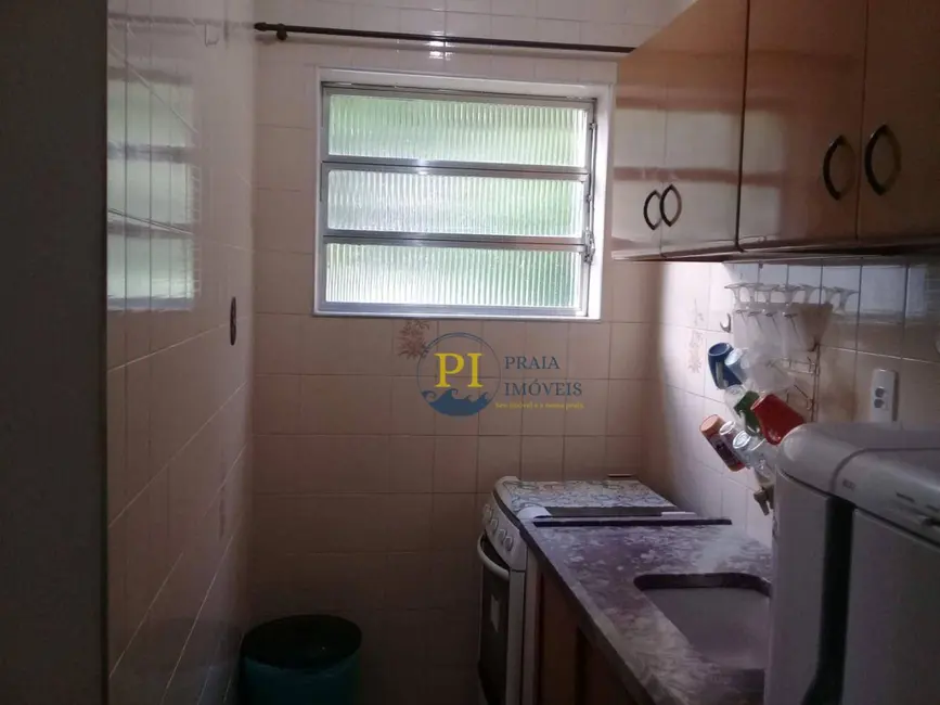 Kitnet com 1 quarto à venda, 25m2 em Canto do Forte, Praia Grande - SP - imagem 3 Foto 3 de Kitnet com 1 quarto à venda, 25m2 em Canto do Forte, Praia Grande - SP