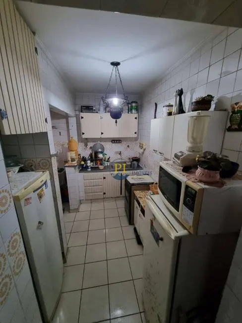 Apartamento com 2 quartos à venda, 60m2 em Praia Grande - SP - imagem 3 Foto 3 de Apartamento com 2 quartos à venda, 60m2 em Praia Grande - SP