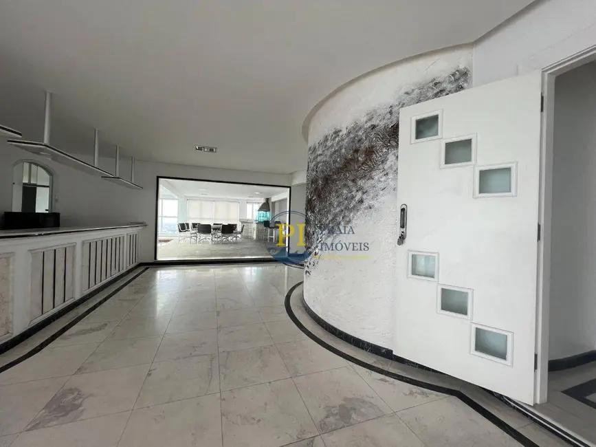 Foto 4 de Cobertura com 3 quartos à venda, 621m2 em Tupi, Praia Grande - SP