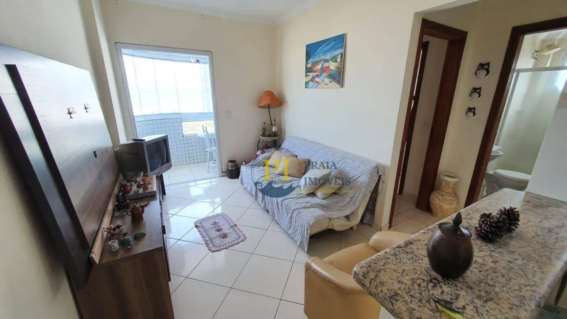 Foto 2 de Apartamento com 1 quarto à venda, 50m2 em Maracanã, Praia Grande - SP