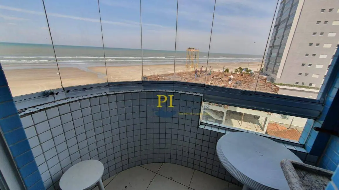 Foto 1 de Apartamento com 1 quarto à venda, 50m2 em Maracanã, Praia Grande - SP