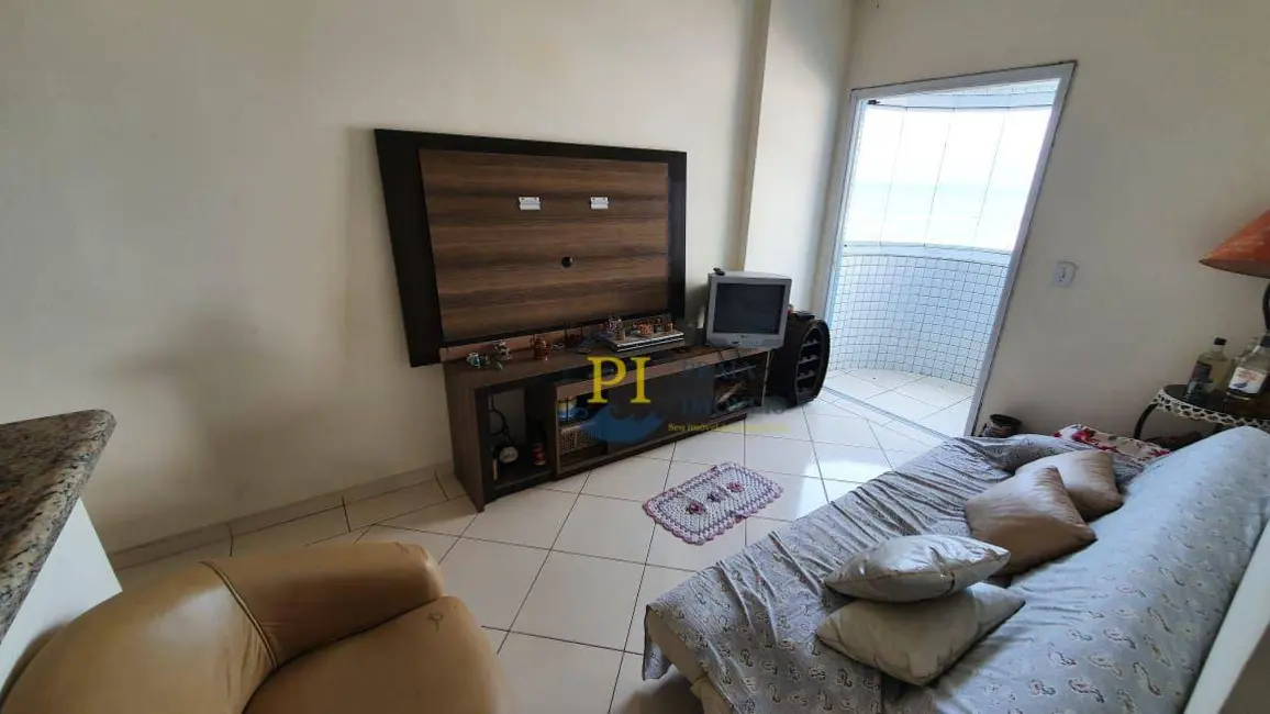 Foto 3 de Apartamento com 1 quarto à venda, 50m2 em Maracanã, Praia Grande - SP