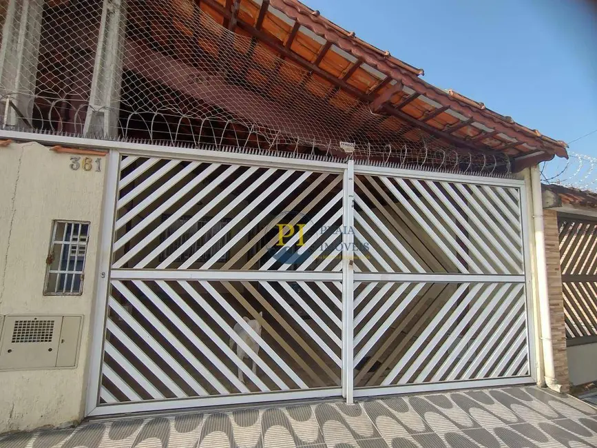 Foto 5 de Casa com 3 quartos à venda, 174m2 em Maracanã, Praia Grande - SP