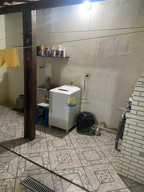 Foto 9 de Casa com 2 quartos à venda, 86m2 em Praia Grande - SP