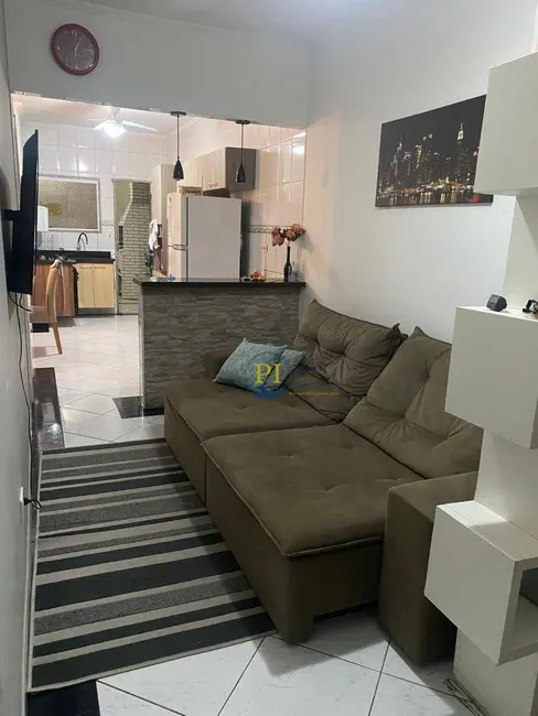 Foto 3 de Casa com 2 quartos à venda, 86m2 em Praia Grande - SP