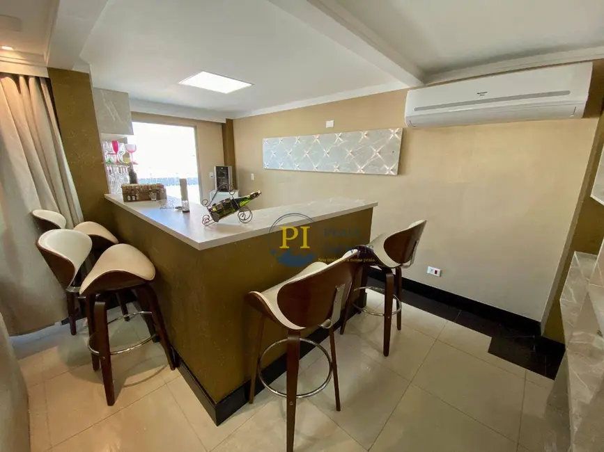 Cobertura com 3 quartos à venda, 315m2 em Canto do Forte, Praia Grande - SP - imagem 4 Foto 4 de Cobertura com 3 quartos à venda, 315m2 em Canto do Forte, Praia Grande - SP