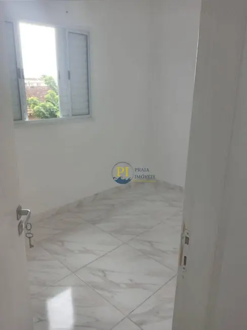Foto 6 de Casa com 2 quartos à venda, 70m2 em Praia Grande - SP
