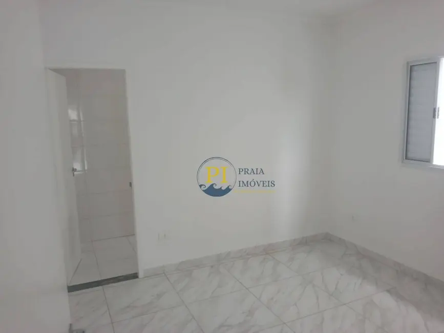 Foto 8 de Casa com 2 quartos à venda, 70m2 em Praia Grande - SP