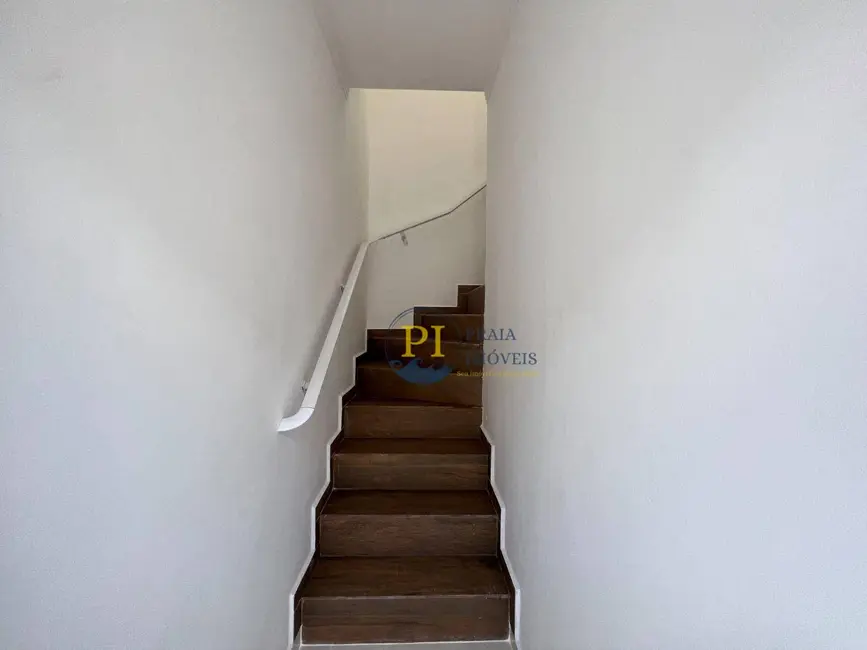 Casa de Condomínio com 2 quartos à venda, 51m2 em Caiçara, Praia Grande - SP - imagem 2 Foto 2 de Casa de Condomínio com 2 quartos à venda, 51m2 em Caiçara, Praia Grande - SP