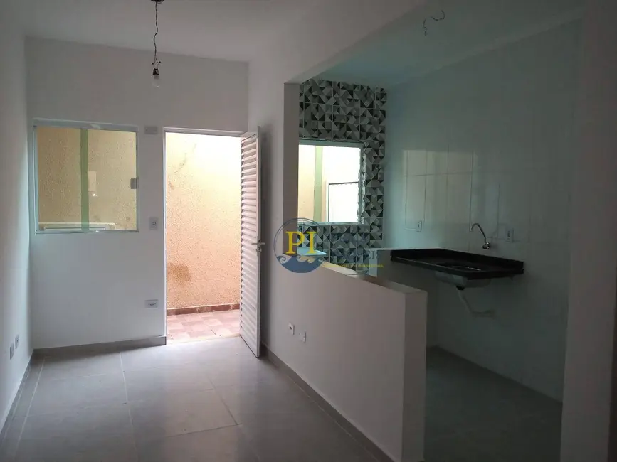 Casa de Condomínio com 2 quartos à venda, 48m2 em Caiçara, Praia Grande - SP - imagem 4 Foto 4 de Casa de Condomínio com 2 quartos à venda, 48m2 em Caiçara, Praia Grande - SP