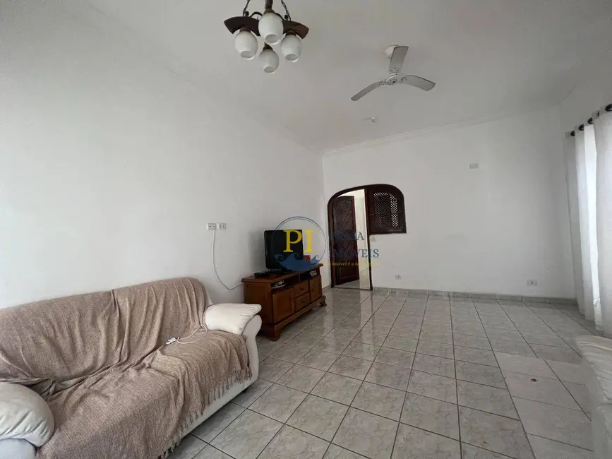 Foto 5 de Casa com 2 quartos à venda, 89m2 em Tupi, Praia Grande - SP