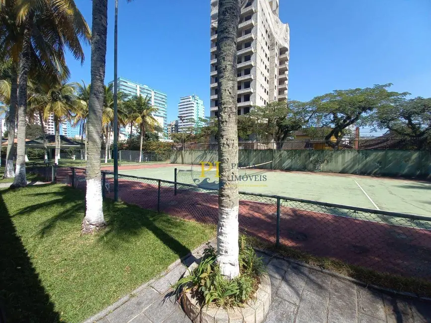 Casa com 3 quartos à venda, 3400m2 em Canto do Forte, Praia Grande - SP - imagem 7 Foto 7 de Casa com 3 quartos à venda, 3400m2 em Canto do Forte, Praia Grande - SP