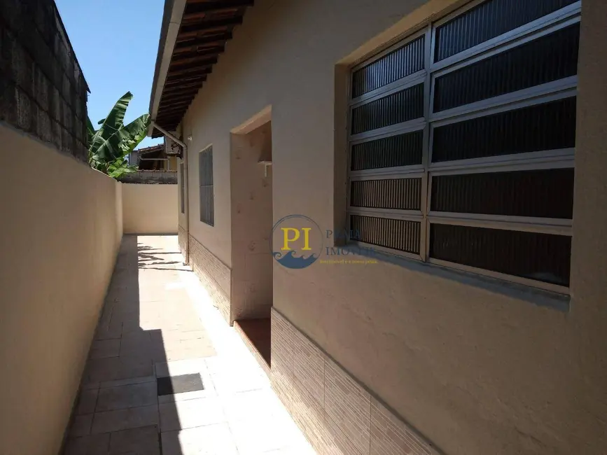 Foto 4 de Casa com 2 quartos à venda, 165m2 em Praia Grande - SP