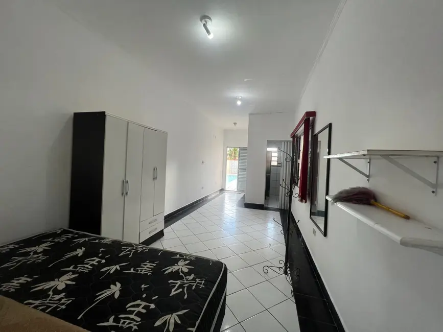 Foto 4 de Casa com 3 quartos à venda, 400m2 em Solemar, Praia Grande - SP