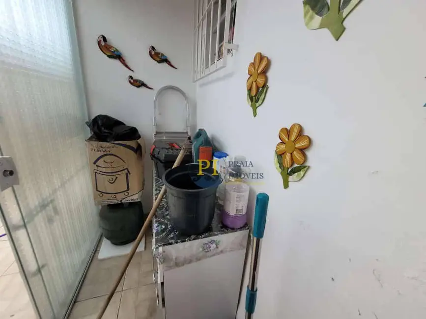 Foto 9 de Casa com 2 quartos à venda, 90m2 em Praia Grande - SP