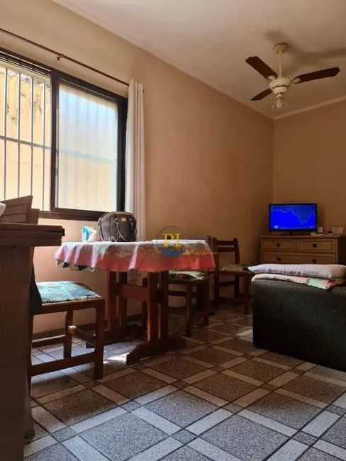 Apartamento com 1 quarto à venda, 70m2 em Aviação, Praia Grande - SP - imagem 1 Foto 1 de Apartamento com 1 quarto à venda, 70m2 em Aviação, Praia Grande - SP