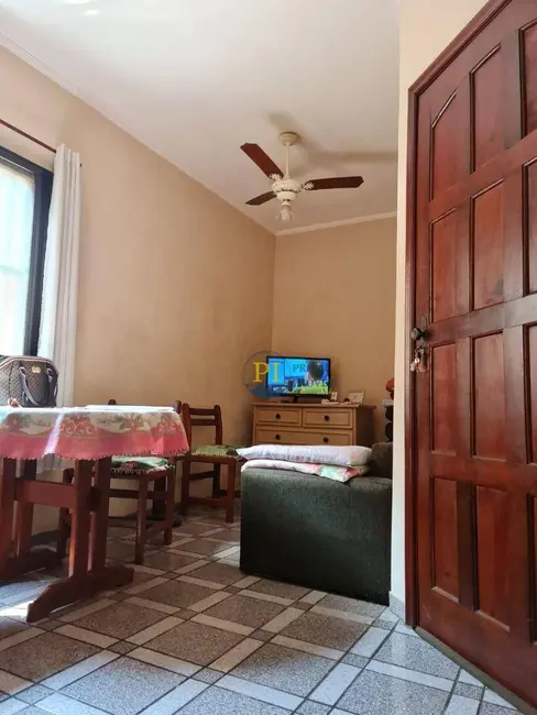 Apartamento com 1 quarto à venda, 70m2 em Aviação, Praia Grande - SP - imagem 2 Foto 2 de Apartamento com 1 quarto à venda, 70m2 em Aviação, Praia Grande - SP