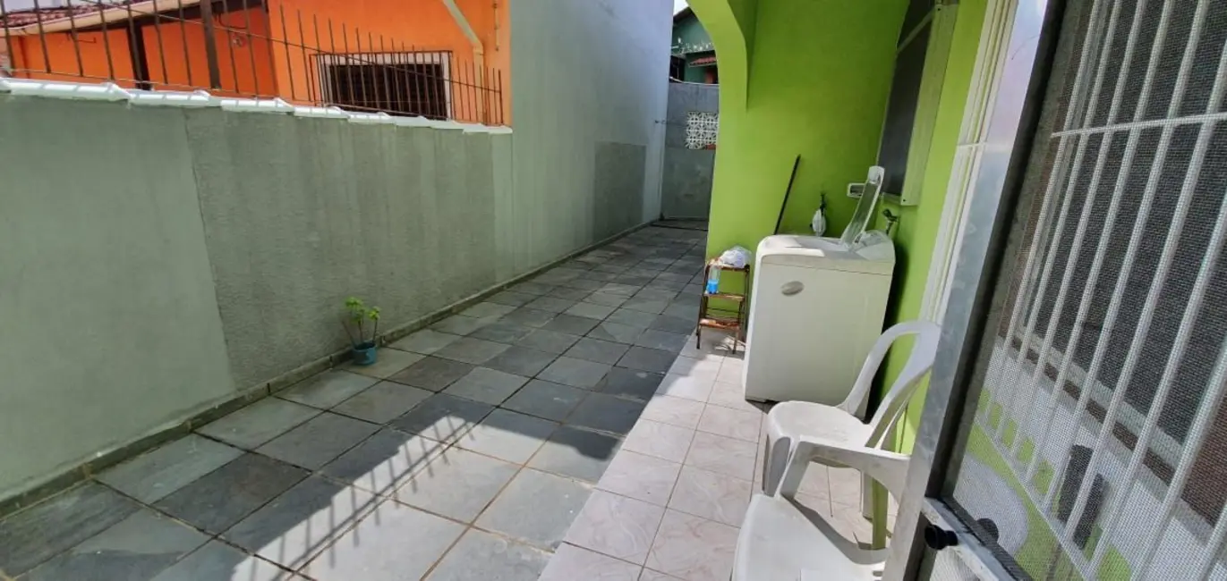 Foto 8 de Casa com 3 quartos à venda, 211m2 em Itanhaem - SP