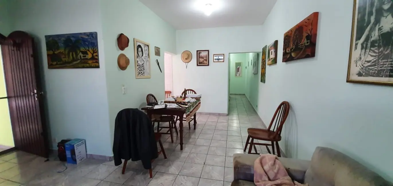 Foto 5 de Casa com 3 quartos à venda, 211m2 em Itanhaem - SP