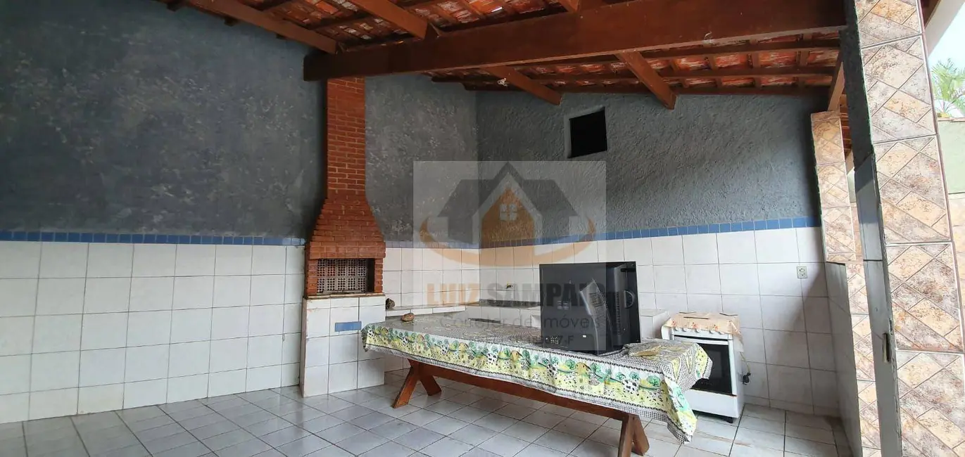 Foto 6 de Casa com 4 quartos à venda, 180m2 em Itanhaem - SP