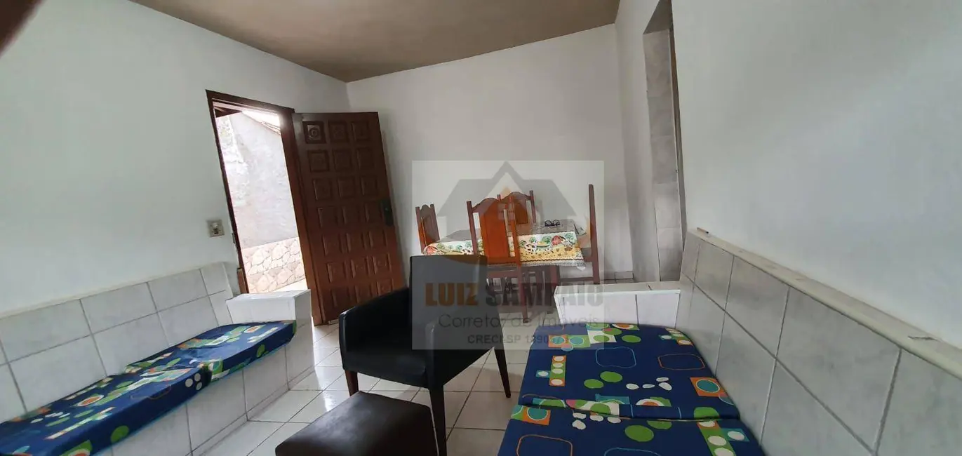 Foto 9 de Casa com 4 quartos à venda, 180m2 em Itanhaem - SP