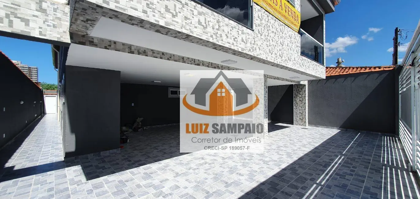 Foto 3 de Casa de Condomínio com 2 quartos à venda, 114m2 em Maracanã, Praia Grande - SP