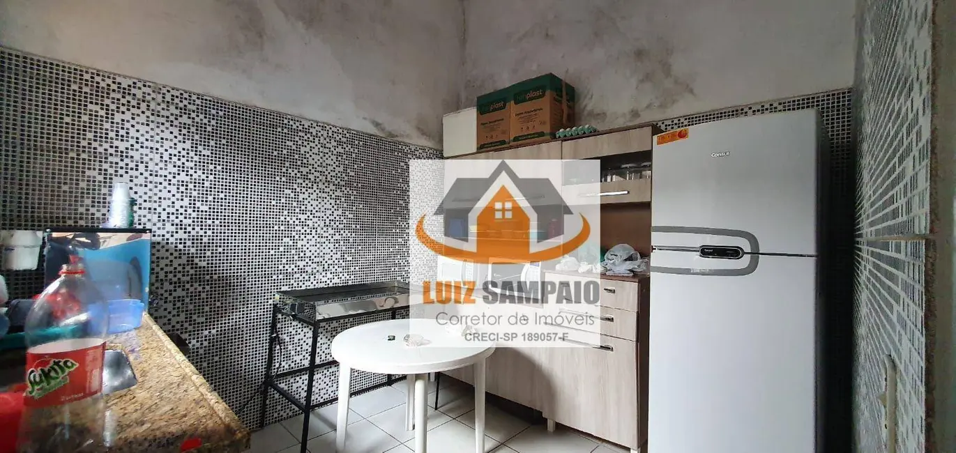 Armazém / Galpão à venda, 370m2 em Itanhaem - SP - imagem 6 Foto 6 de Armazém / Galpão à venda, 370m2 em Itanhaem - SP