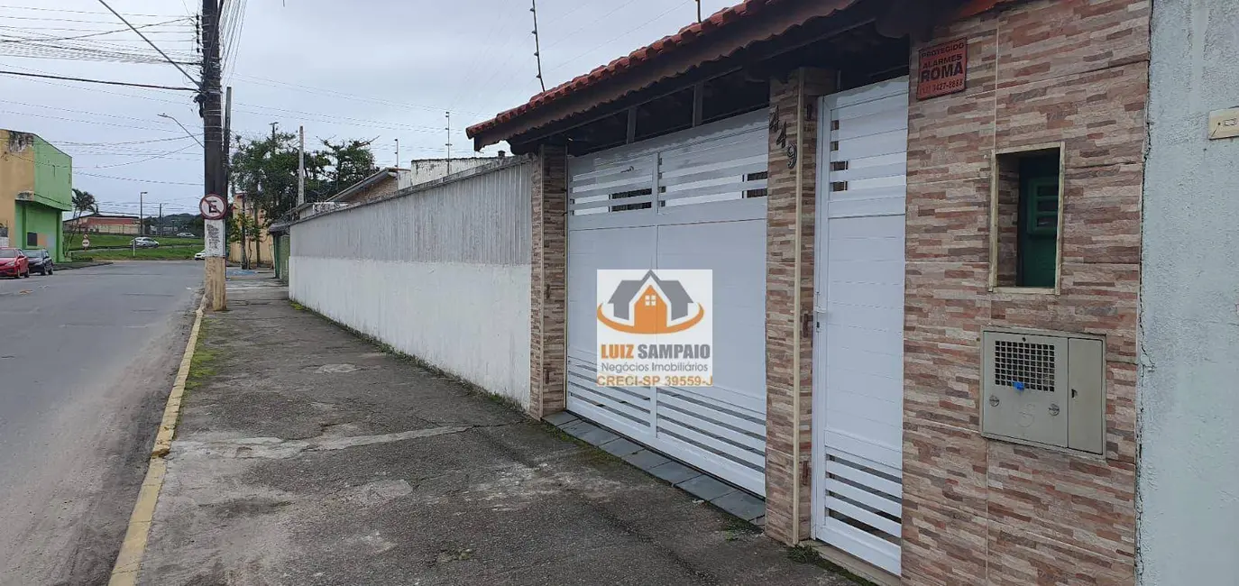 Foto 1 de Casa com 3 quartos à venda, 306m2 em Itanhaem - SP