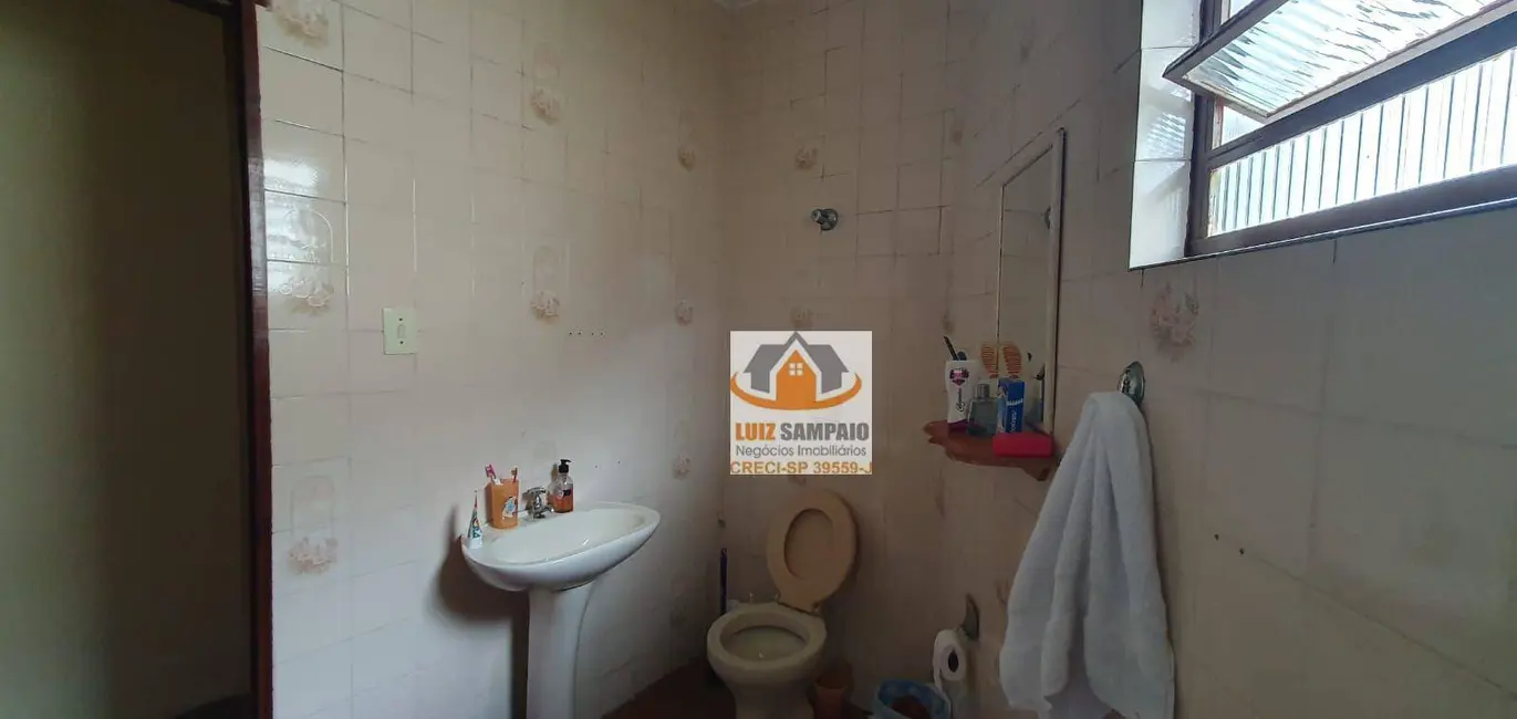 Foto 9 de Casa com 3 quartos à venda, 306m2 em Itanhaem - SP