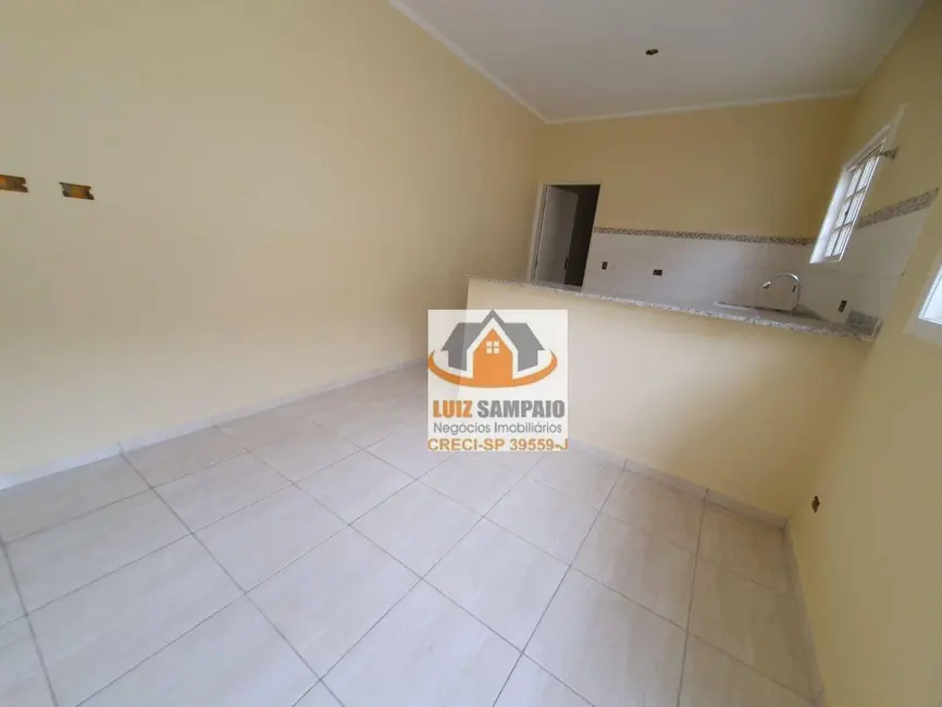 Foto 8 de Casa com 2 quartos à venda, 125m2 em Itanhaem - SP