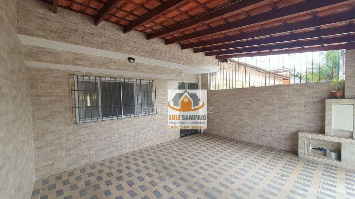 Foto 3 de Casa com 2 quartos à venda, 151m2 em Itanhaem - SP