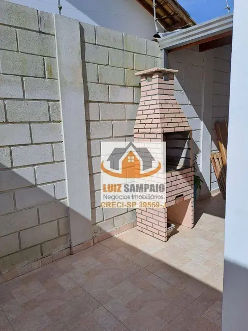 Casa com 2 quartos à venda, 145m2 em Itanhaem - SP - imagem 6 Foto 6 de Casa com 2 quartos à venda, 145m2 em Itanhaem - SP