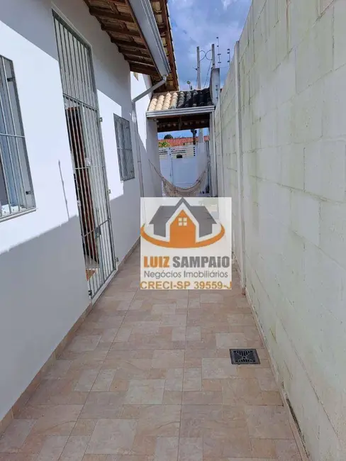 Casa com 2 quartos à venda, 145m2 em Itanhaem - SP - imagem 5 Foto 5 de Casa com 2 quartos à venda, 145m2 em Itanhaem - SP