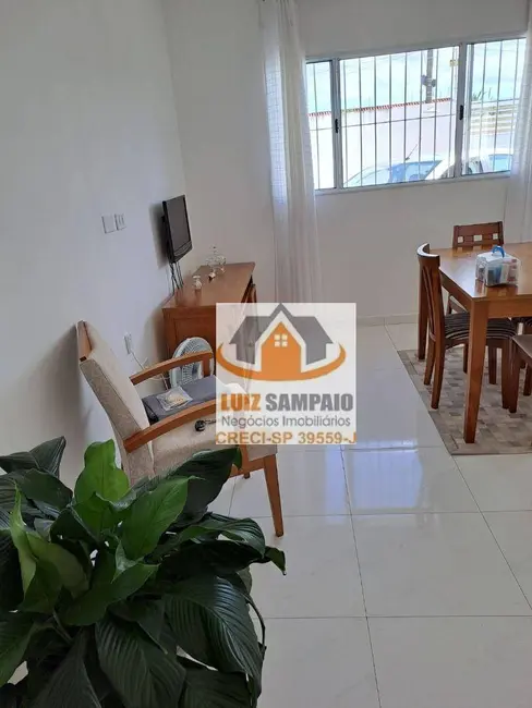 Casa com 2 quartos à venda, 145m2 em Itanhaem - SP - imagem 9 Foto 9 de Casa com 2 quartos à venda, 145m2 em Itanhaem - SP