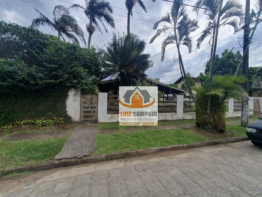 Foto 4 de Casa com 4 quartos à venda e para alugar, 1135m2 em Itanhaem - SP