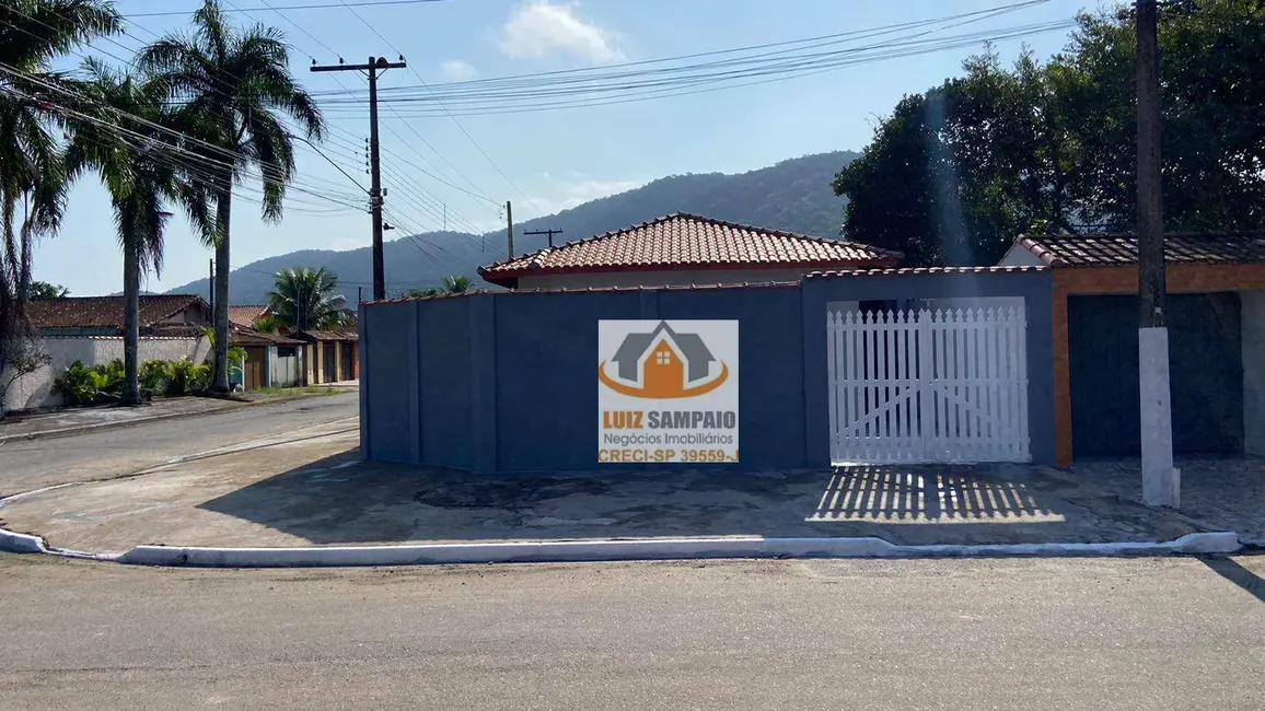Foto 1 de Casa com 2 quartos à venda, 145m2 em Itanhaem - SP
