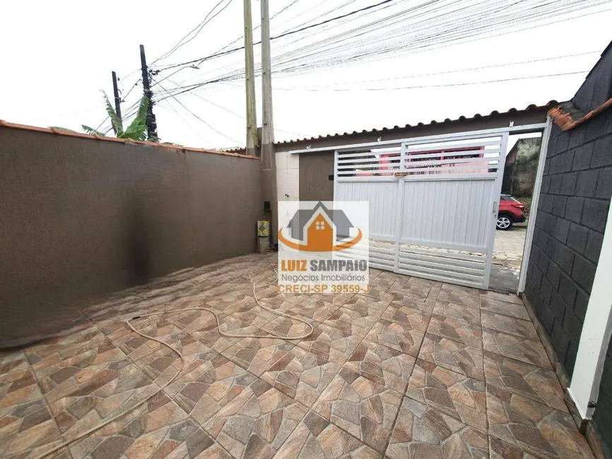 Foto 7 de Casa com 2 quartos à venda, 140m2 em Itanhaem - SP