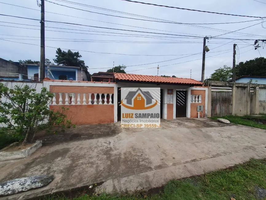 Foto 3 de Sobrado com 4 quartos à venda, 255m2 em Itanhaem - SP