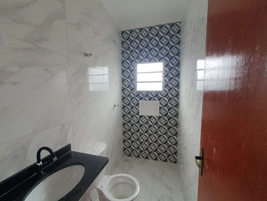 Foto 8 de Casa com 2 quartos à venda, 125m2 em Itanhaem - SP