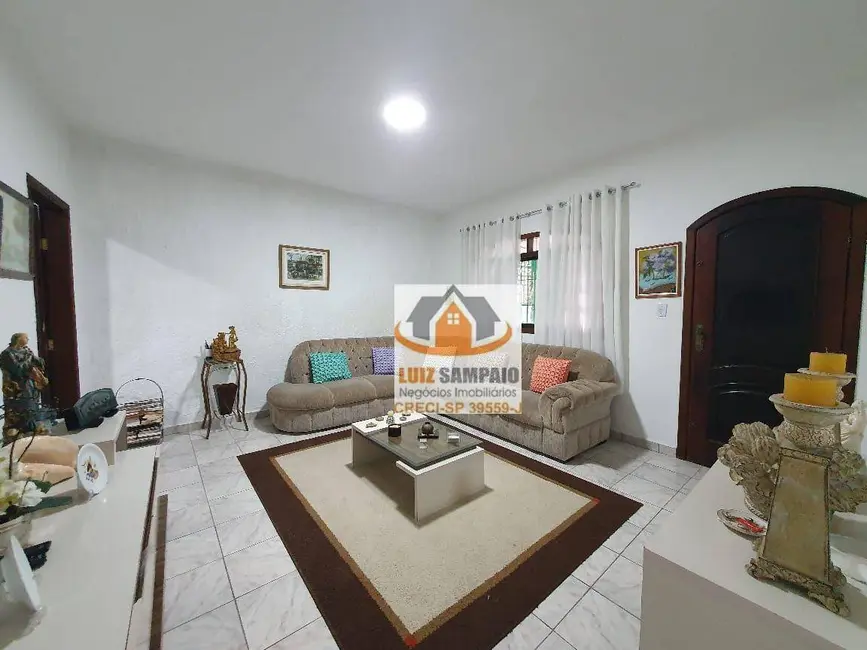 Foto 9 de Casa com 3 quartos à venda, 332m2 em Itanhaem - SP