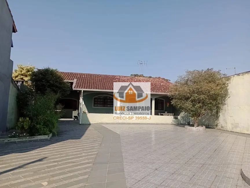 Foto 2 de Casa com 3 quartos à venda, 332m2 em Itanhaem - SP