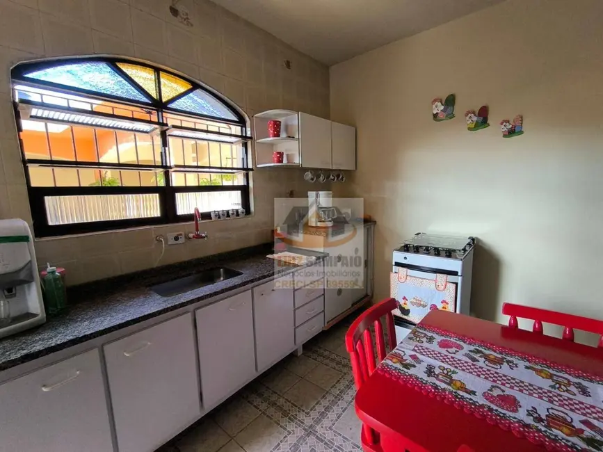 Sobrado com 3 quartos à venda, 286m2 em Itanhaem - SP - imagem 8 Foto 8 de Sobrado com 3 quartos à venda, 286m2 em Itanhaem - SP