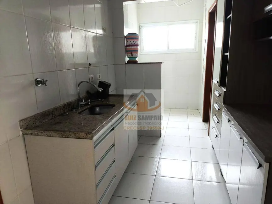 Foto 2 de Apartamento com 3 quartos para alugar, 124m2 em Centro, Itanhaem - SP