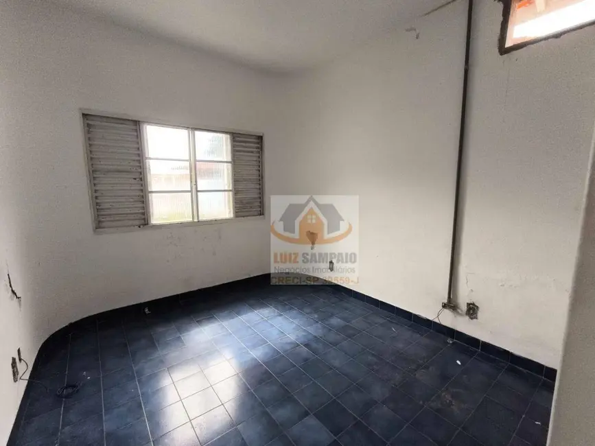 Foto 5 de Casa com 7 quartos para alugar, 516m2 em Itanhaem - SP