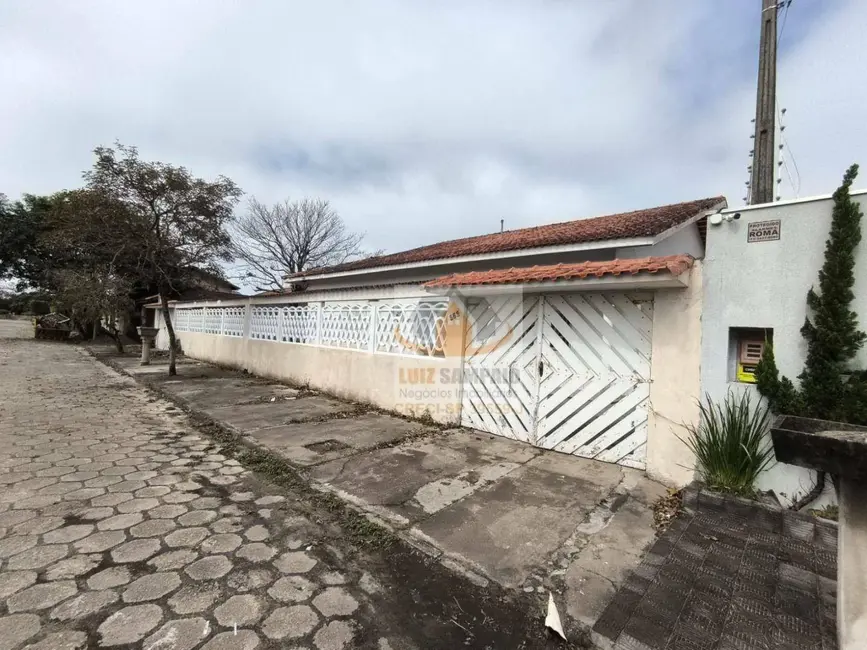 Foto 2 de Casa com 7 quartos para alugar, 516m2 em Itanhaem - SP